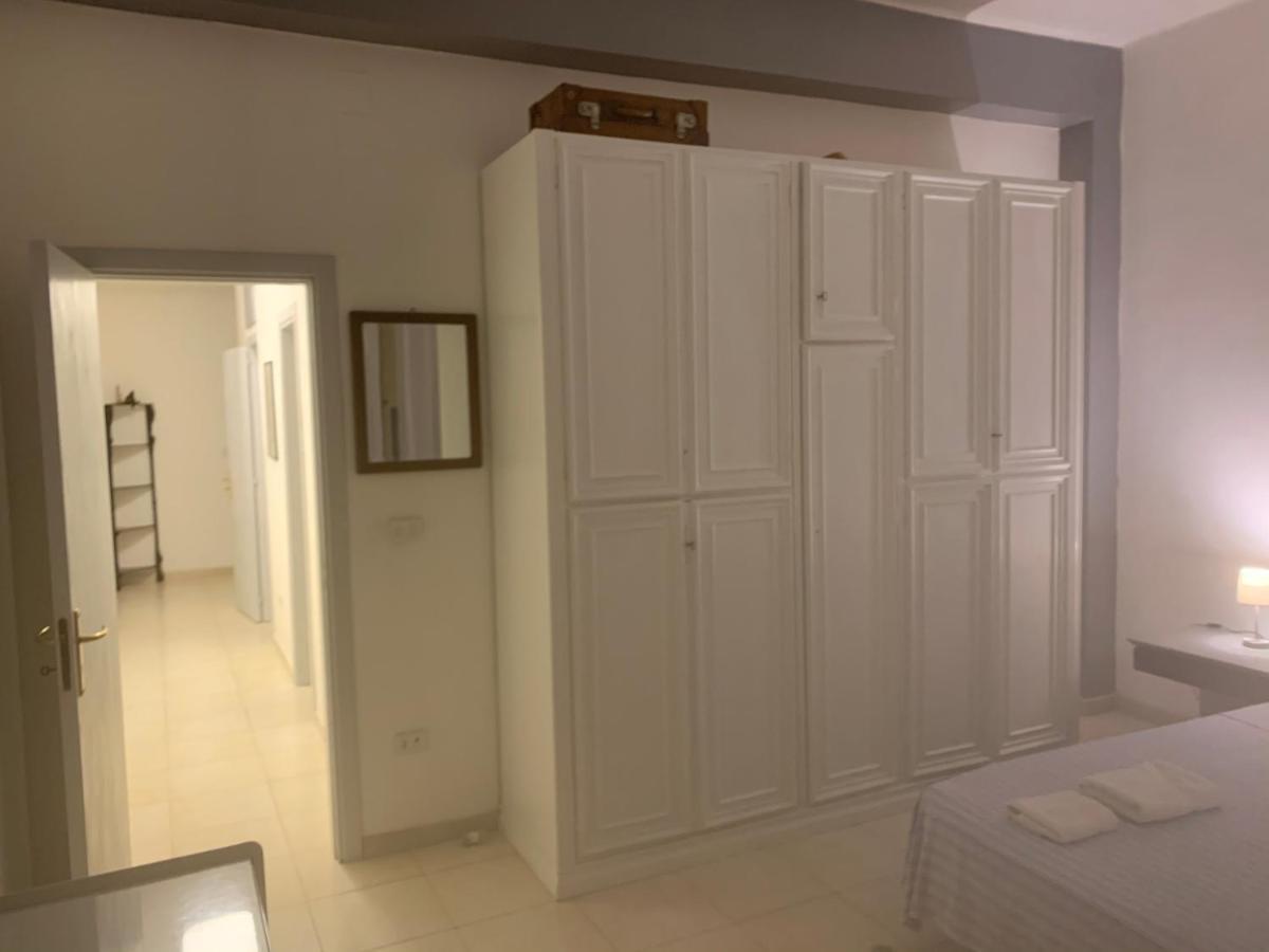 Apartment City Center Eighty-Five Бари Экстерьер фото